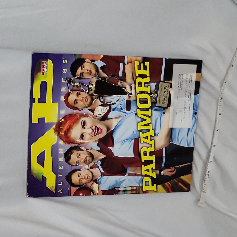 AP magazine Paramore #255 October 2009 alternative press